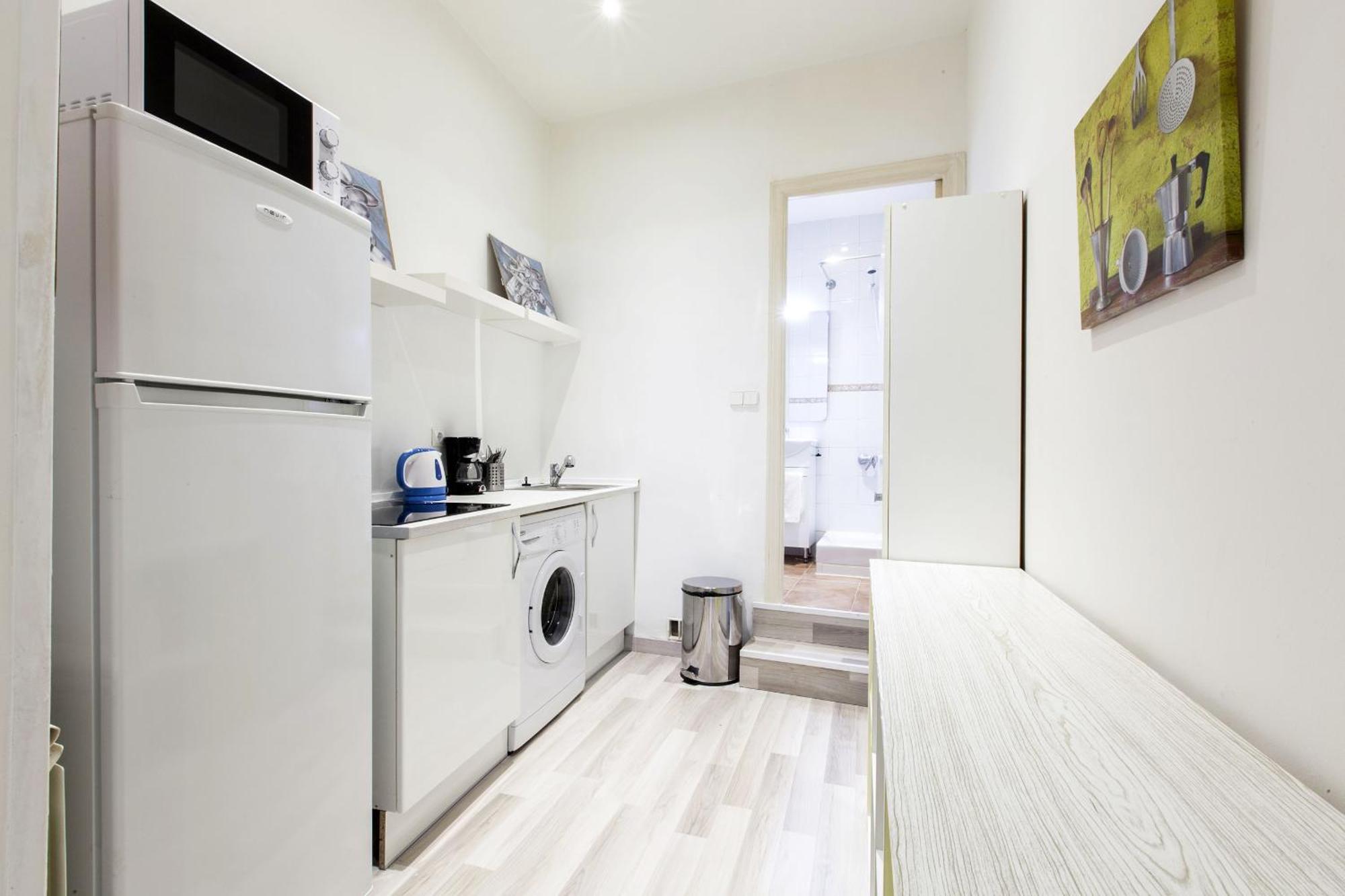 Apartamentos Day Madrid Tribunal Centro Gran Via Sol Buitenkant foto